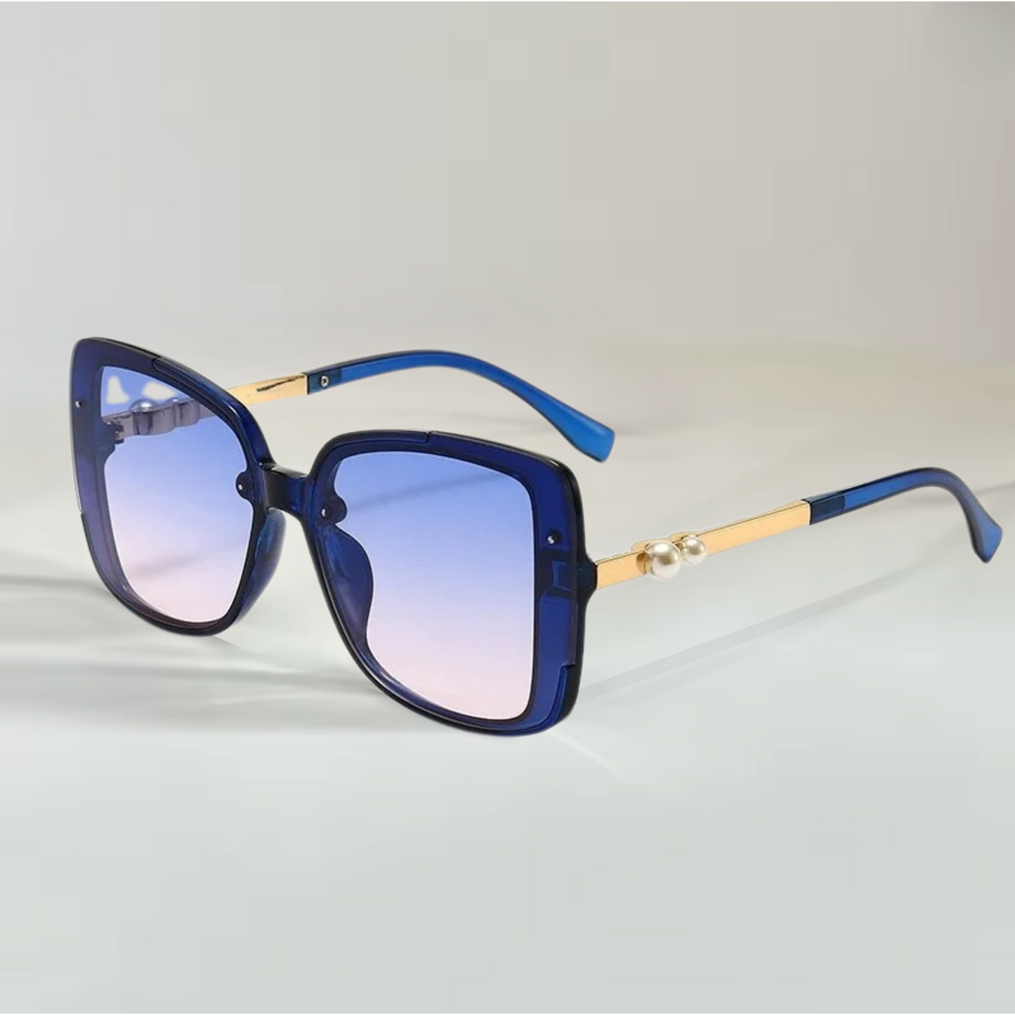 Aurora Pearl Sunnies