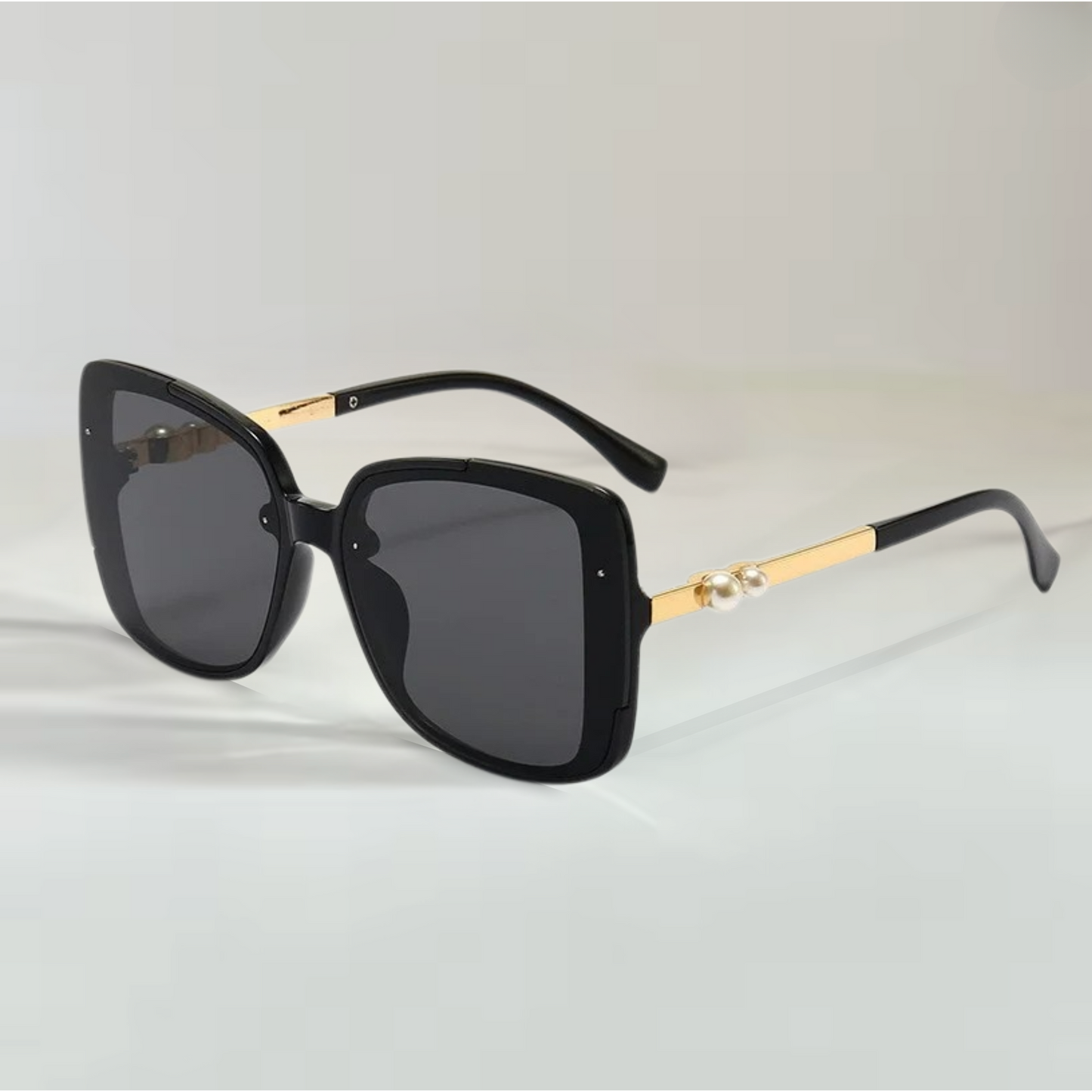 Aurora Pearl Sunnies