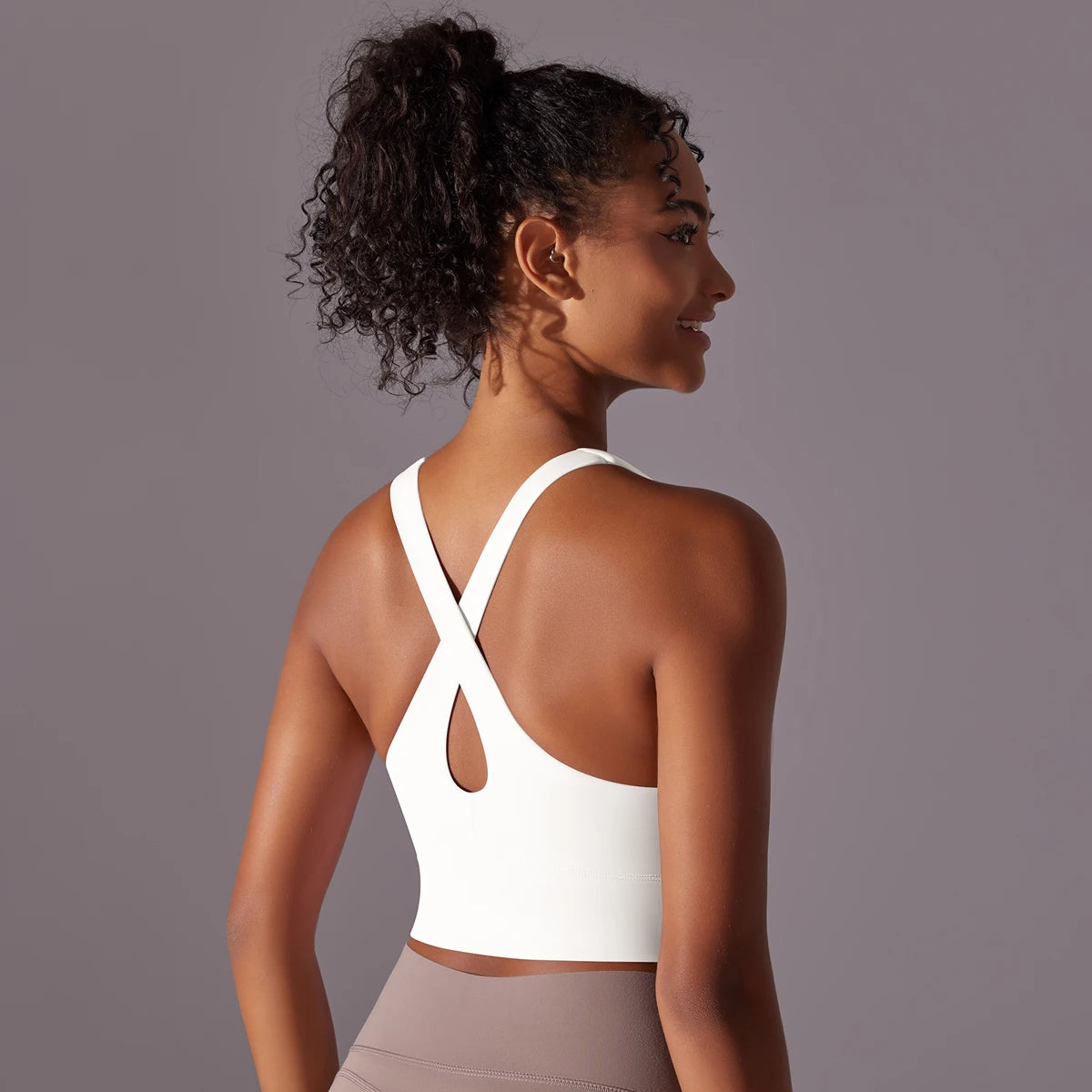 Sculpt Cross-Back Crop