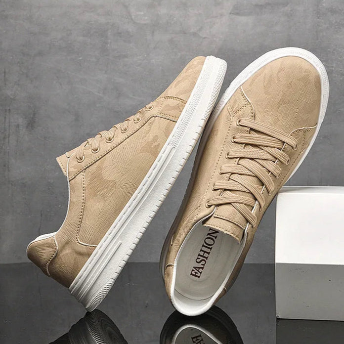 Ridge Low-Top Trainer