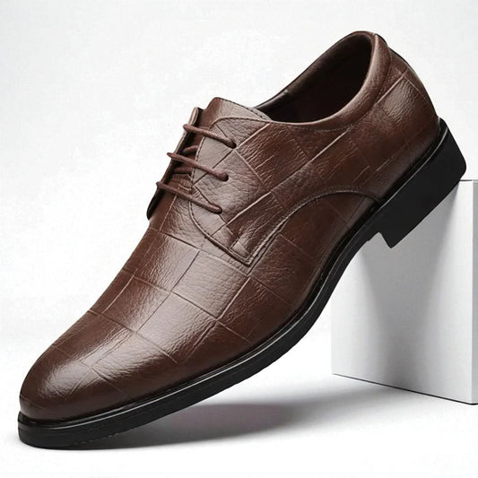 Lincoln Checkered Oxford