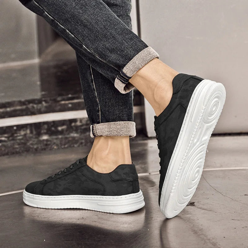 Ridge Low-Top Trainer