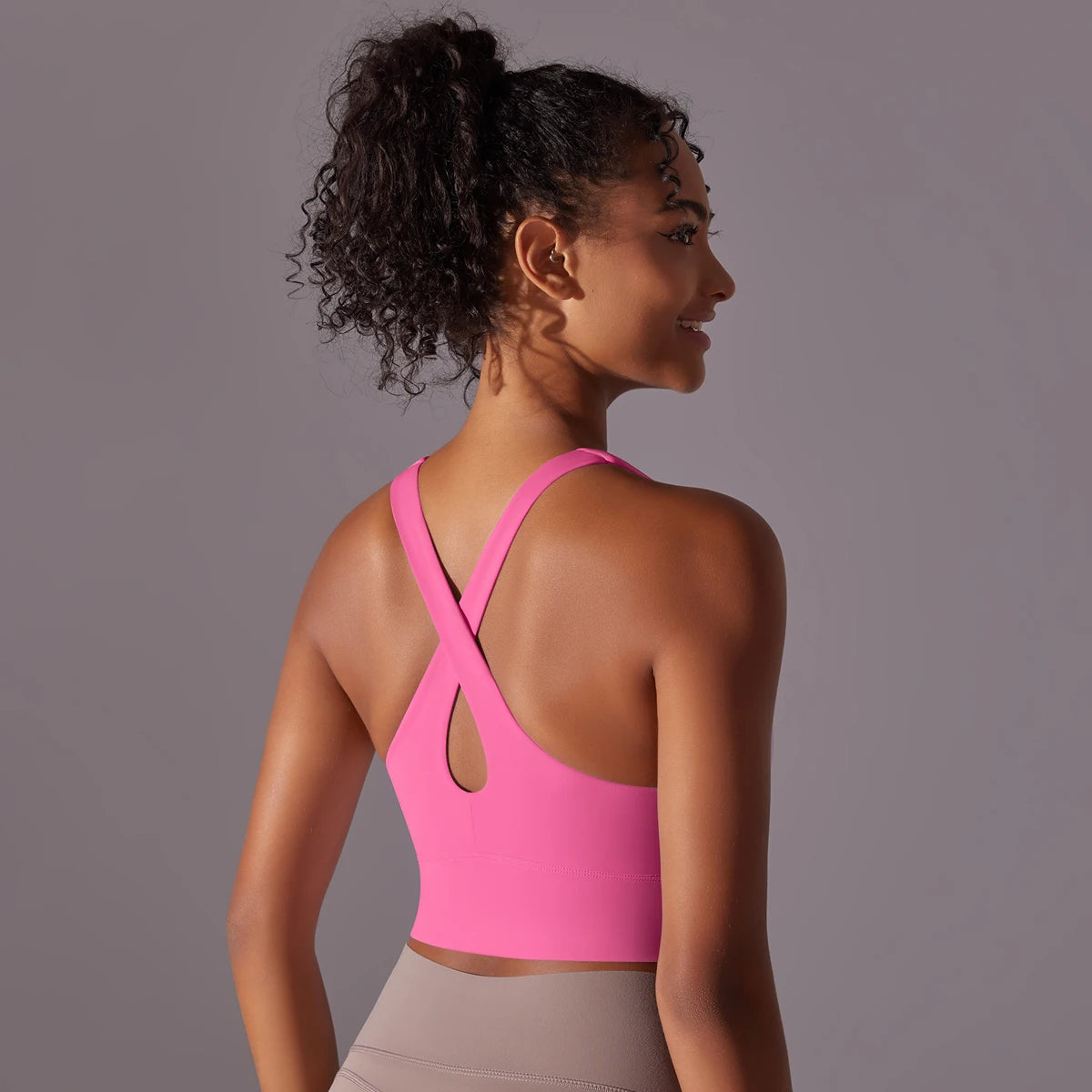 Sculpt Cross-Back Crop