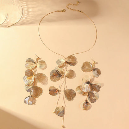 Ginkgo Cascade Necklace