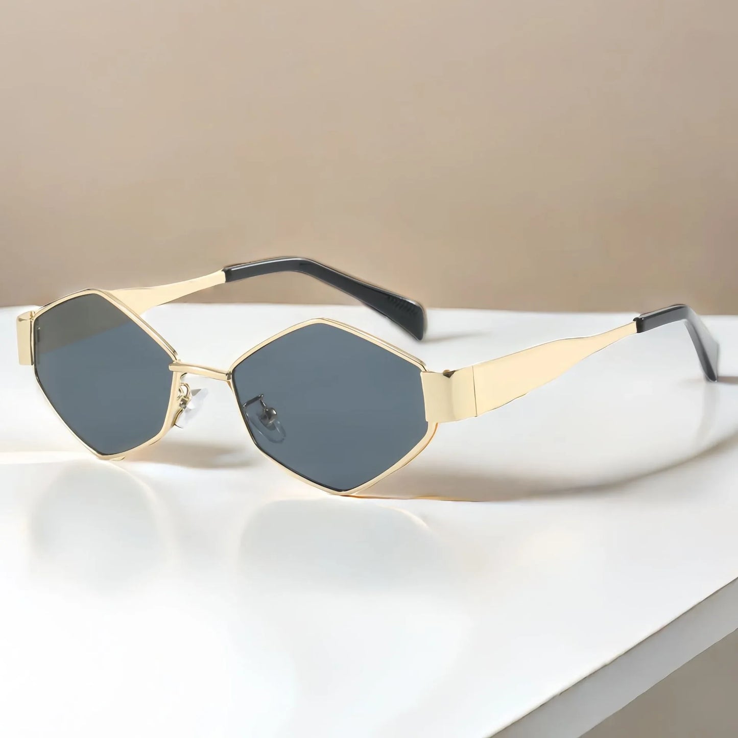 Hexia Sunnies