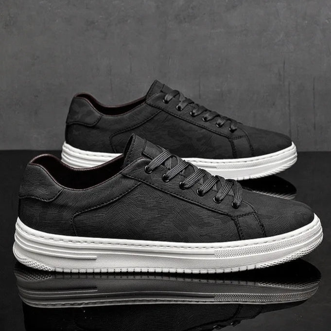 Ridge Low-Top Trainer