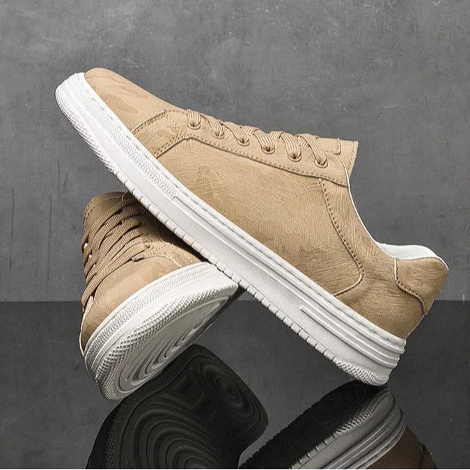 Ridge Low-Top Trainer