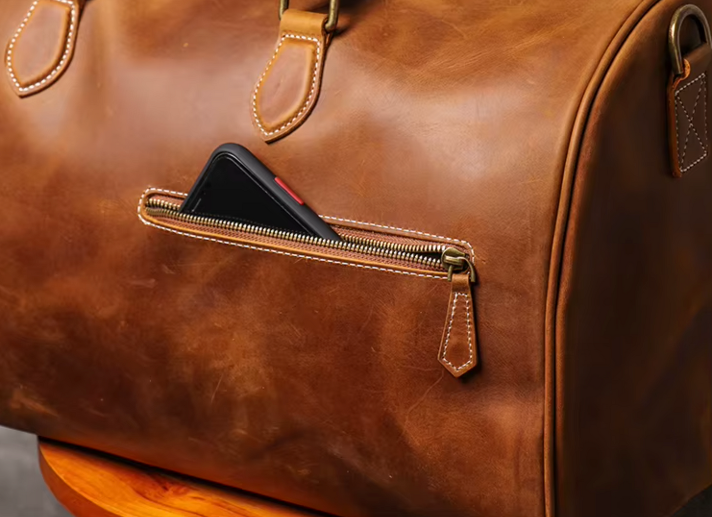 Voyager - Real Leather Travel Bag