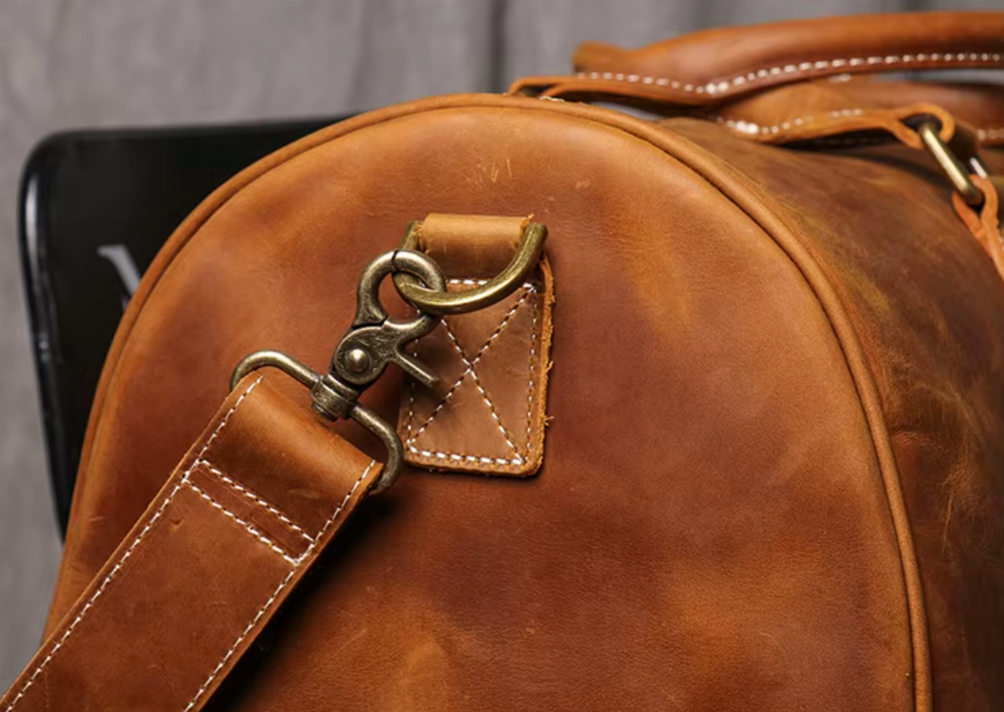 Voyager - Real Leather Travel Bag