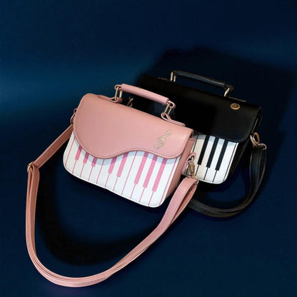 Crescendo Crossbody