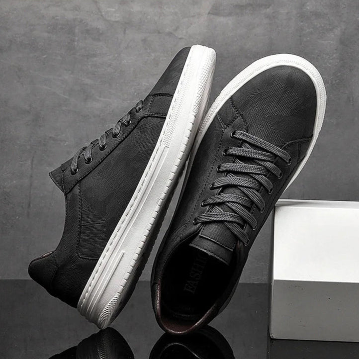 Ridge Low-Top Trainer