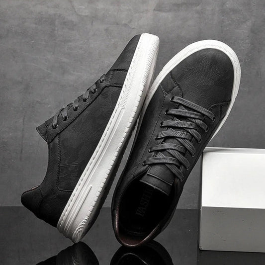 Ridge Low-Top Trainer